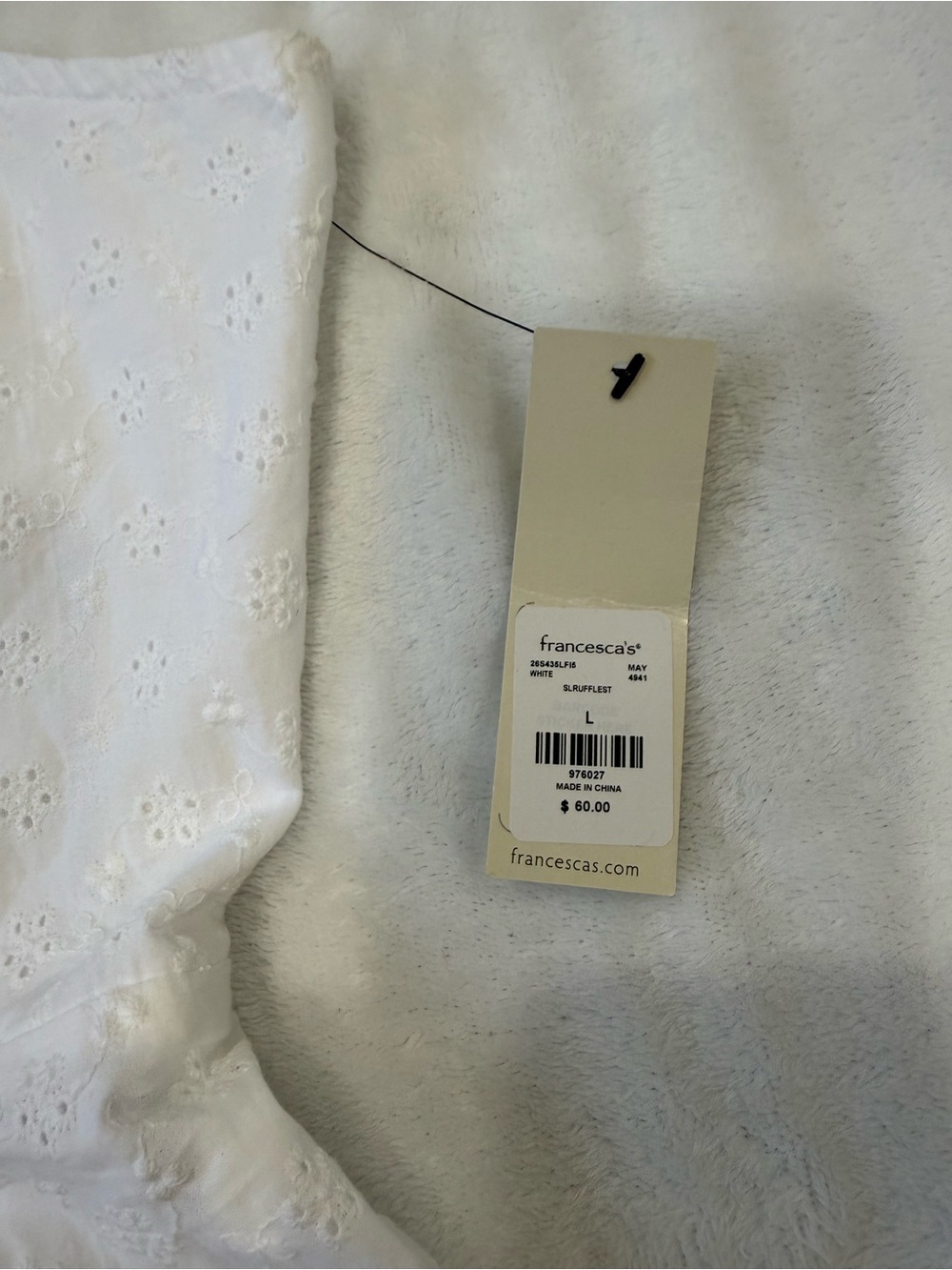 Francesca’s White Eyelet Romper Large Ruffle Strap Tie Back Cottagecore NWT - Picture 5 of 10